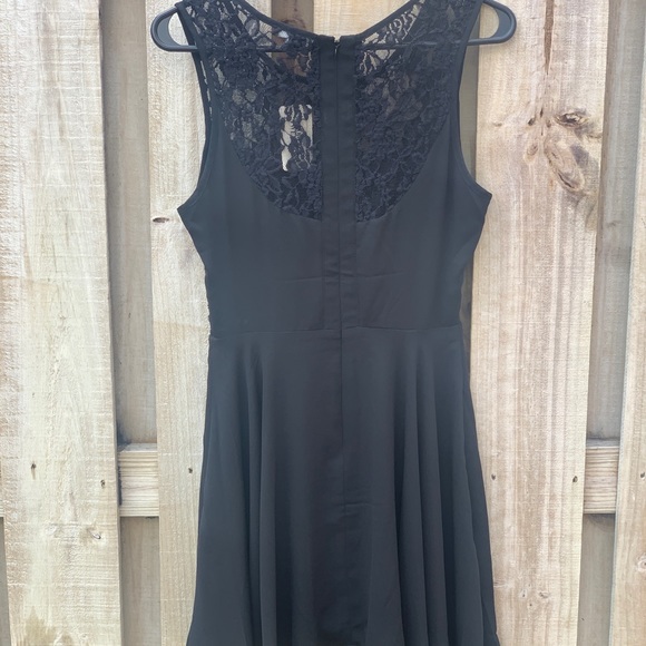 NWT Forever 21 black dress - Picture 2 of 3